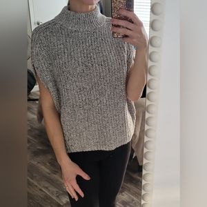 GAP sleeveless sweater